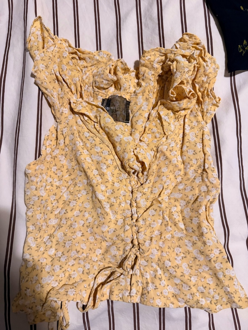 Yellow Floral Ruffle Tie-Front Women's Top